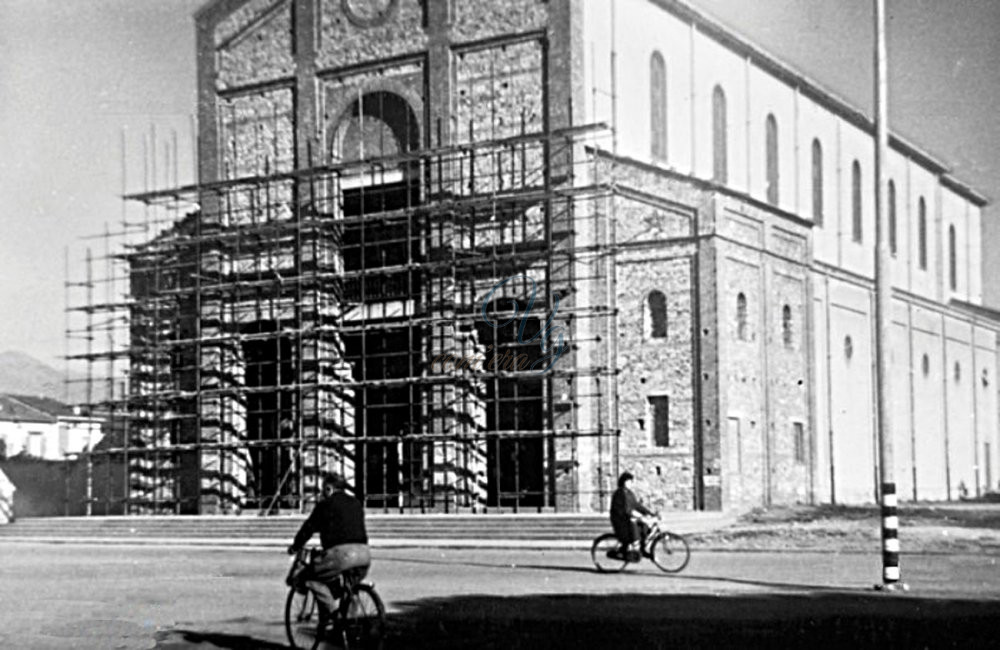 Restauto chiesa di S. Antonio Viareggio Anno 1961