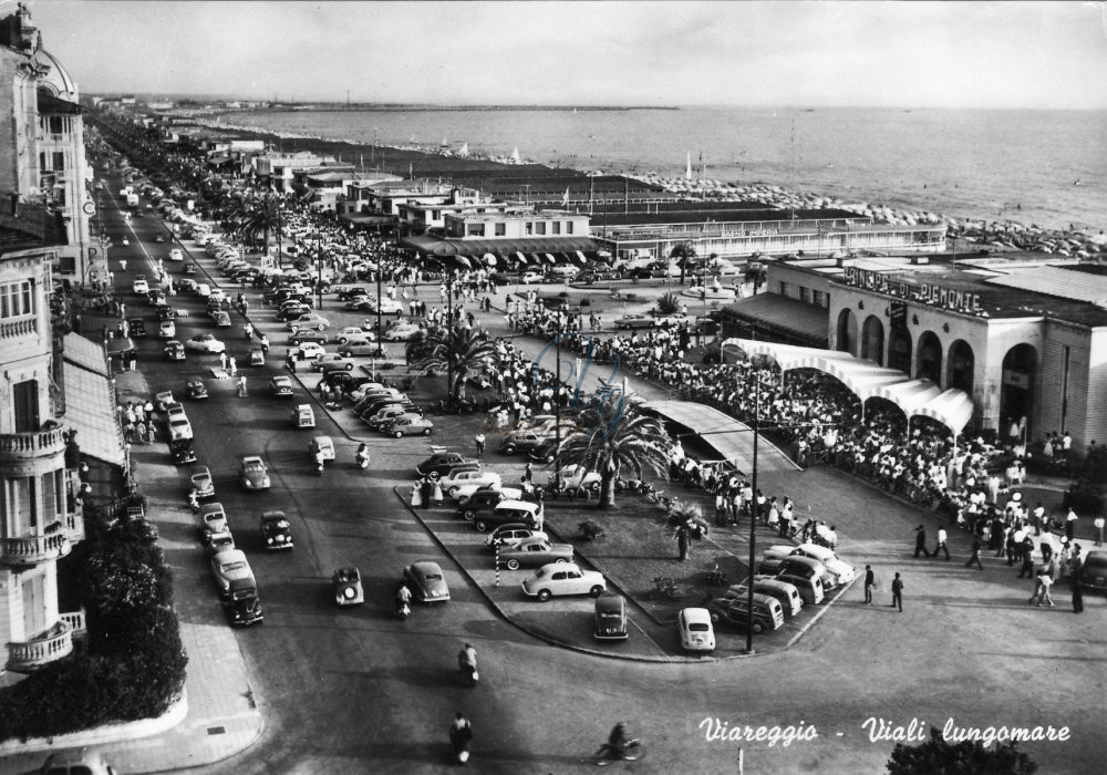 Viali a mare Viareggio Anno 1961