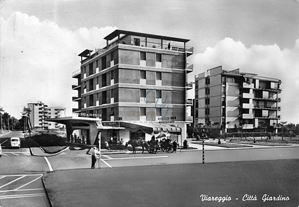 Arrivano i mostri Viareggio Anno 1962