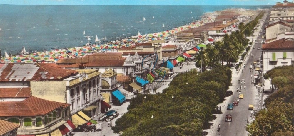 Viali a mare Viareggio Anno 1962