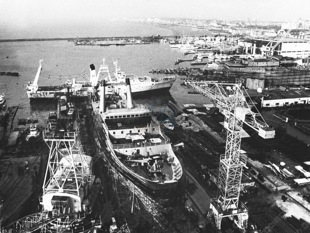 Cantieri Viareggio Anno 1965