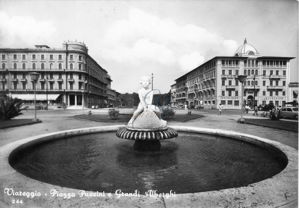 Fontana piazza Maria Luisa Viareggio Anni '70