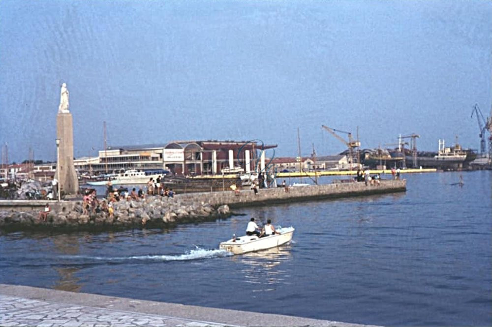 Madonnina Viareggio Anni '70