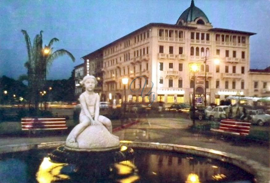 Piazza Maria Luisa Viareggio Anni '70