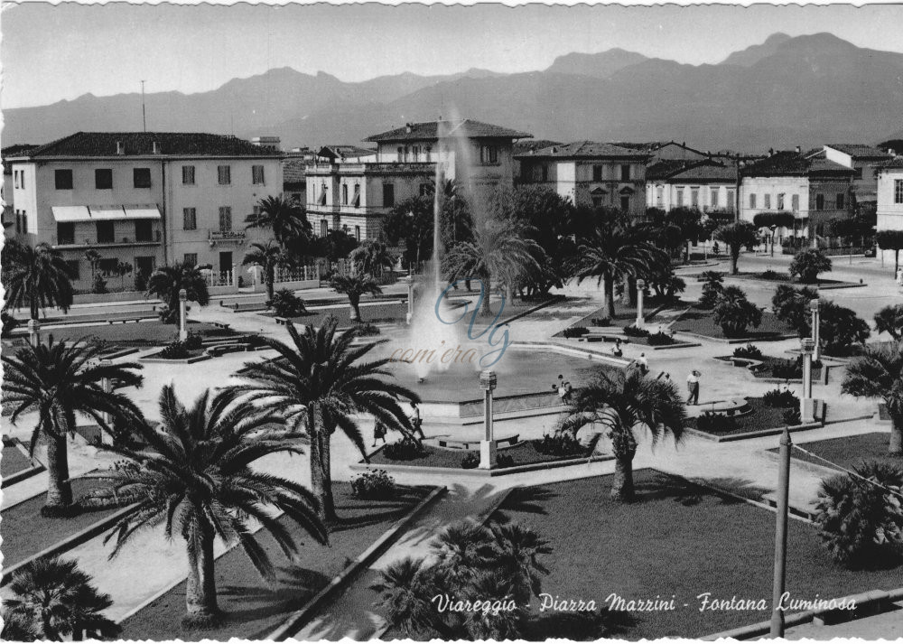 Piazza Mazzini Viareggio Anni '70