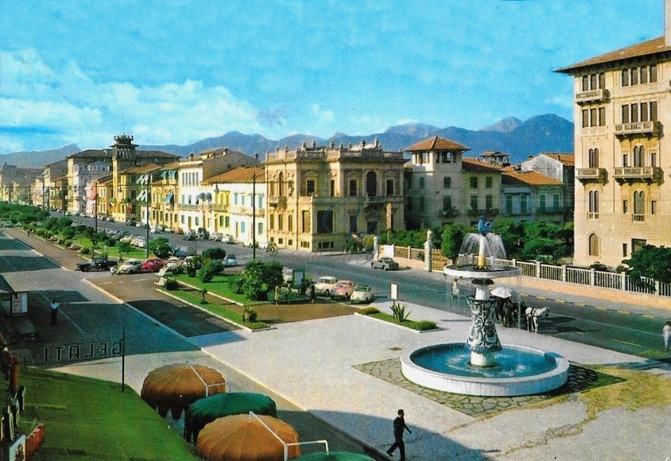 Fontana Royal Viareggio Anno 1971