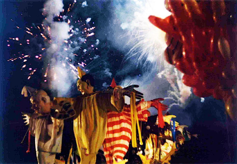 Luci fuochi e colori del Carnevale Viareggio Anno 1974