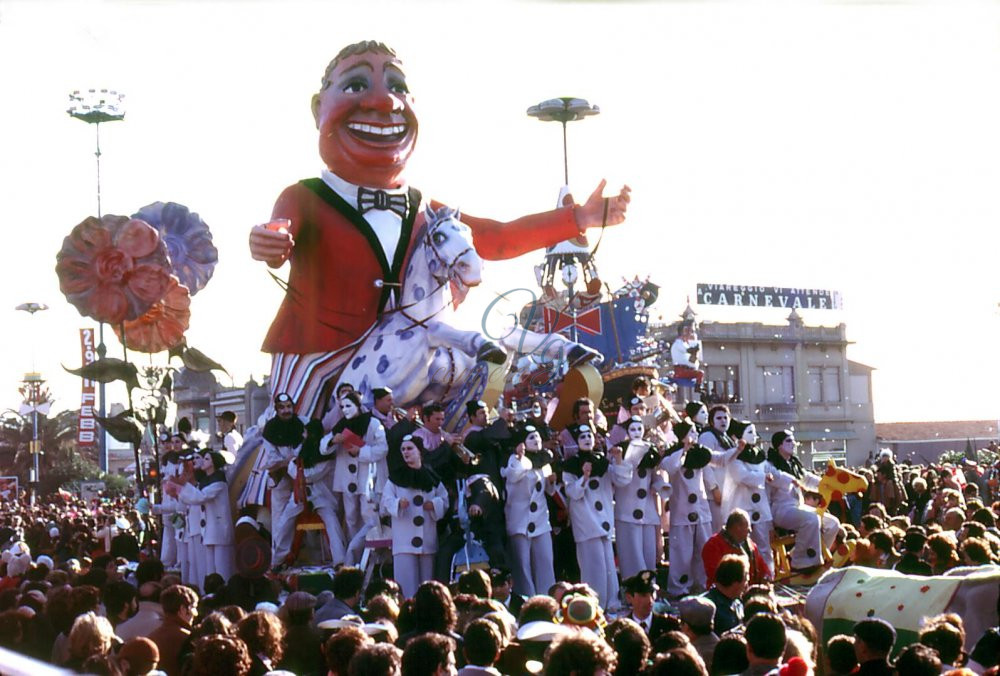 Oh come me la godo Viareggio Anno 1975