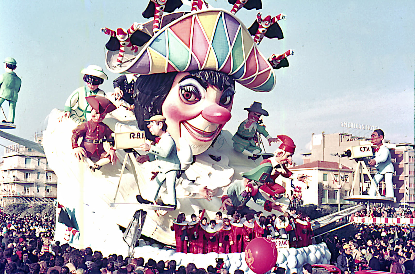 Viareggio in primo piano Viareggio Anno 1977