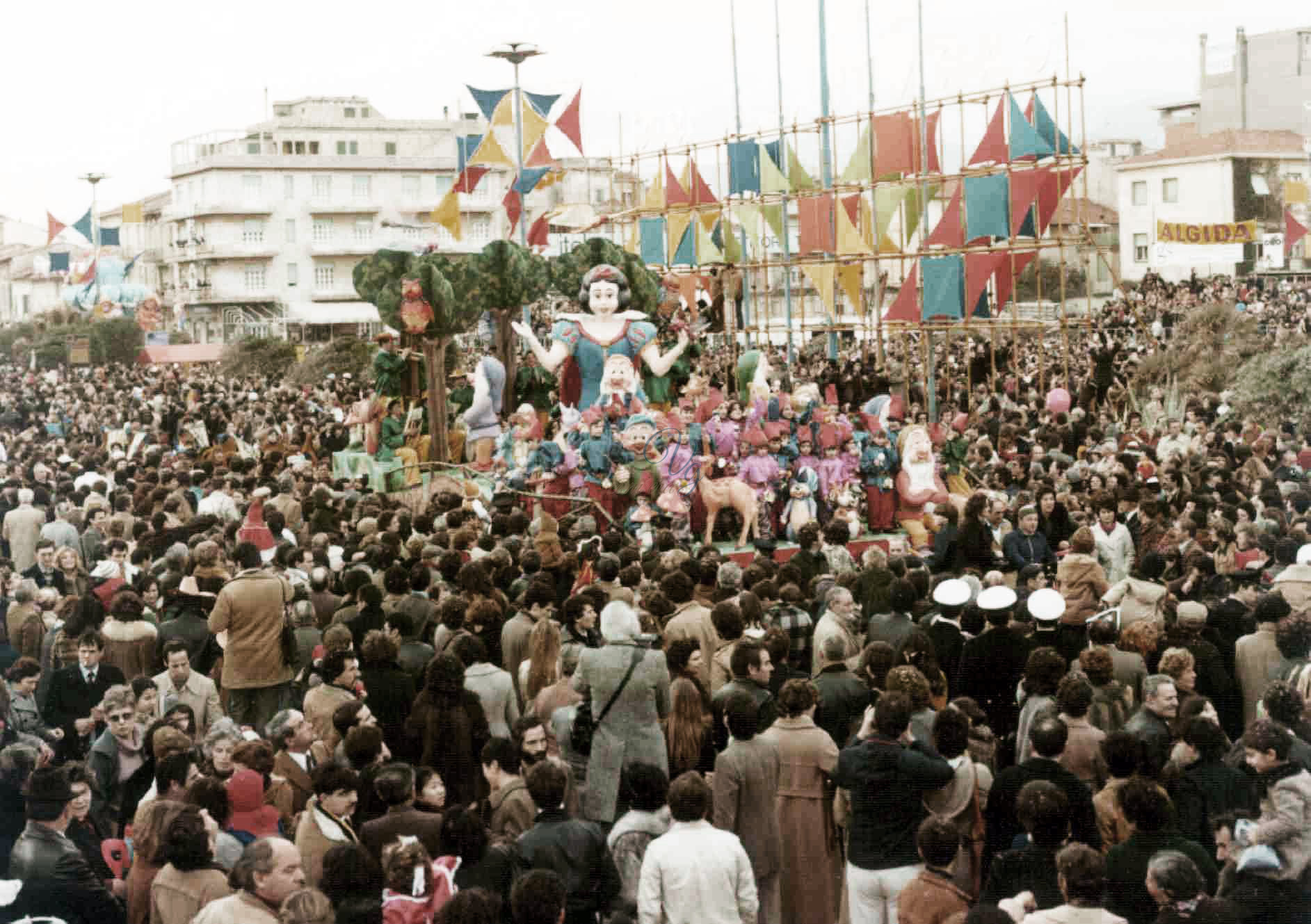 Biancaneve e i sette nani Viareggio Anno 1979