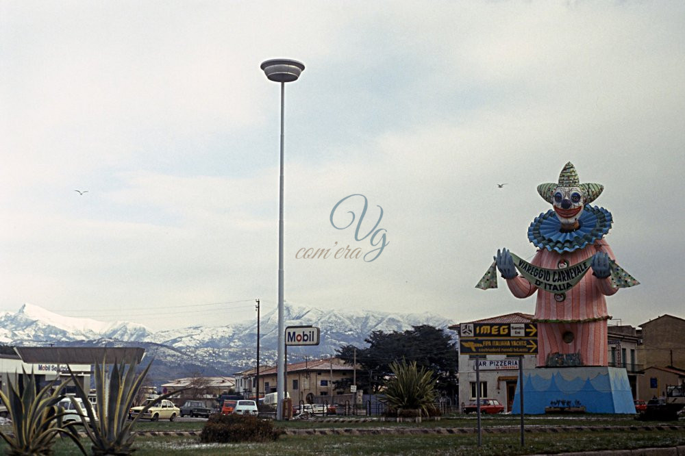 Largo Risorgimento Viareggio Anni '80