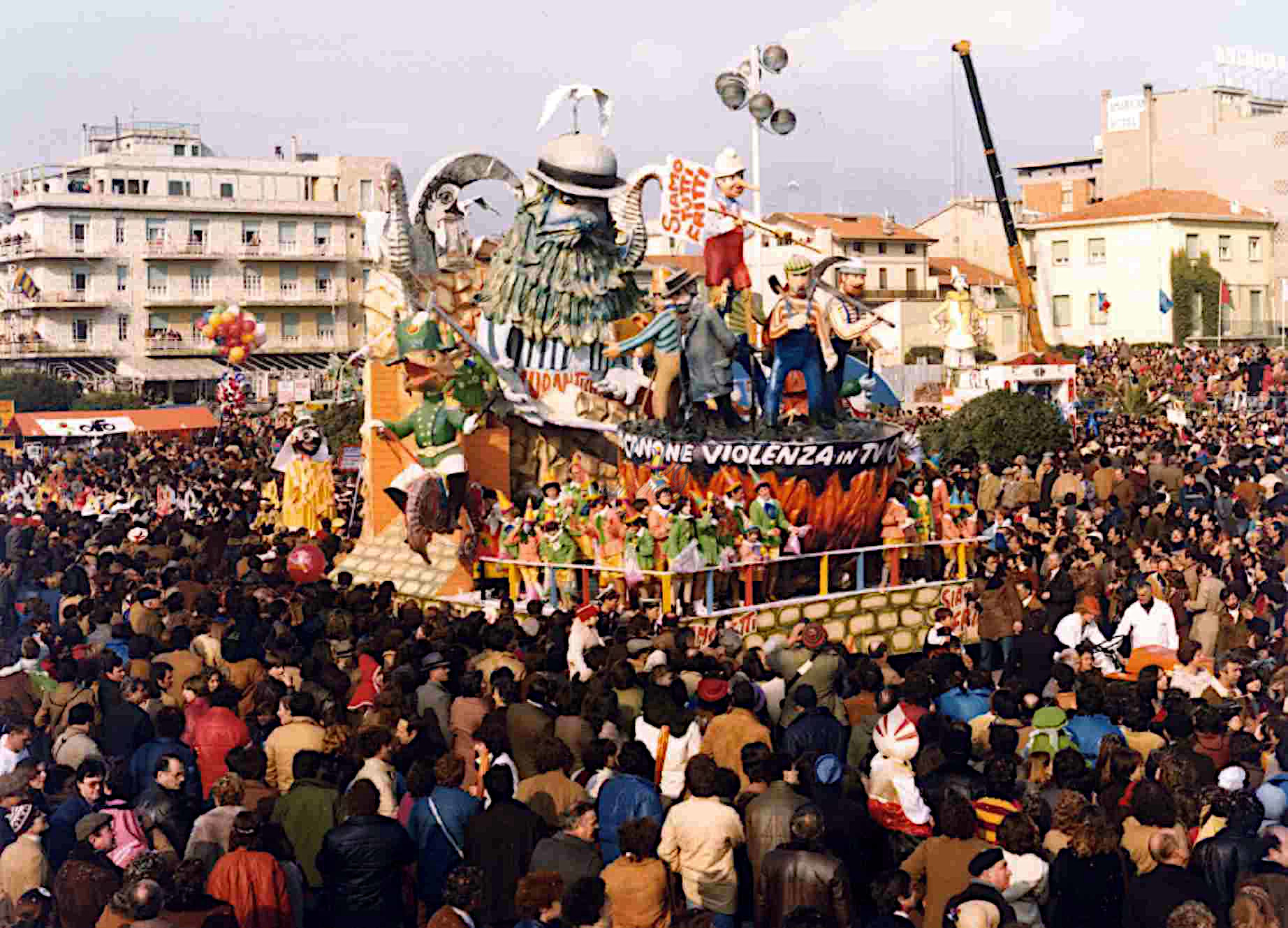 Siamo tutti fritti Viareggio Anno 1981