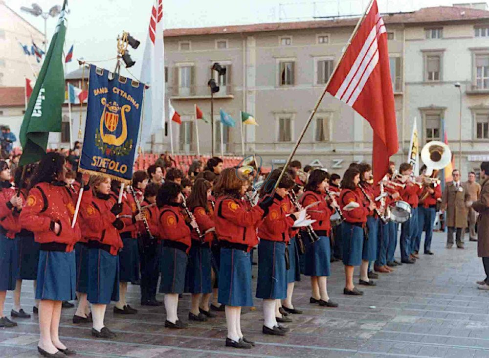 Parata delle bande Viareggio Anno 1982