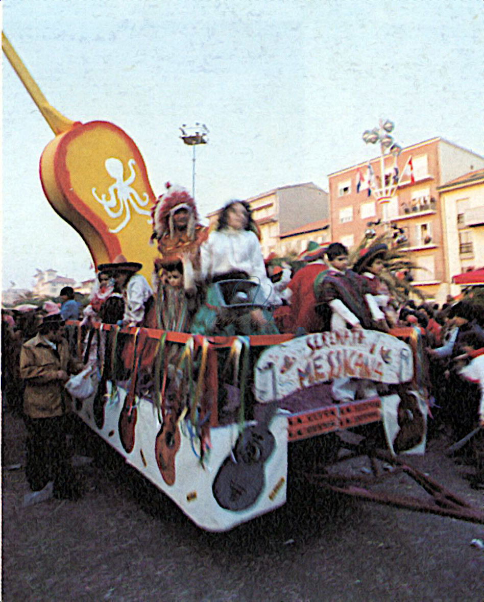 Serenata messicana Viareggio Anno 1982