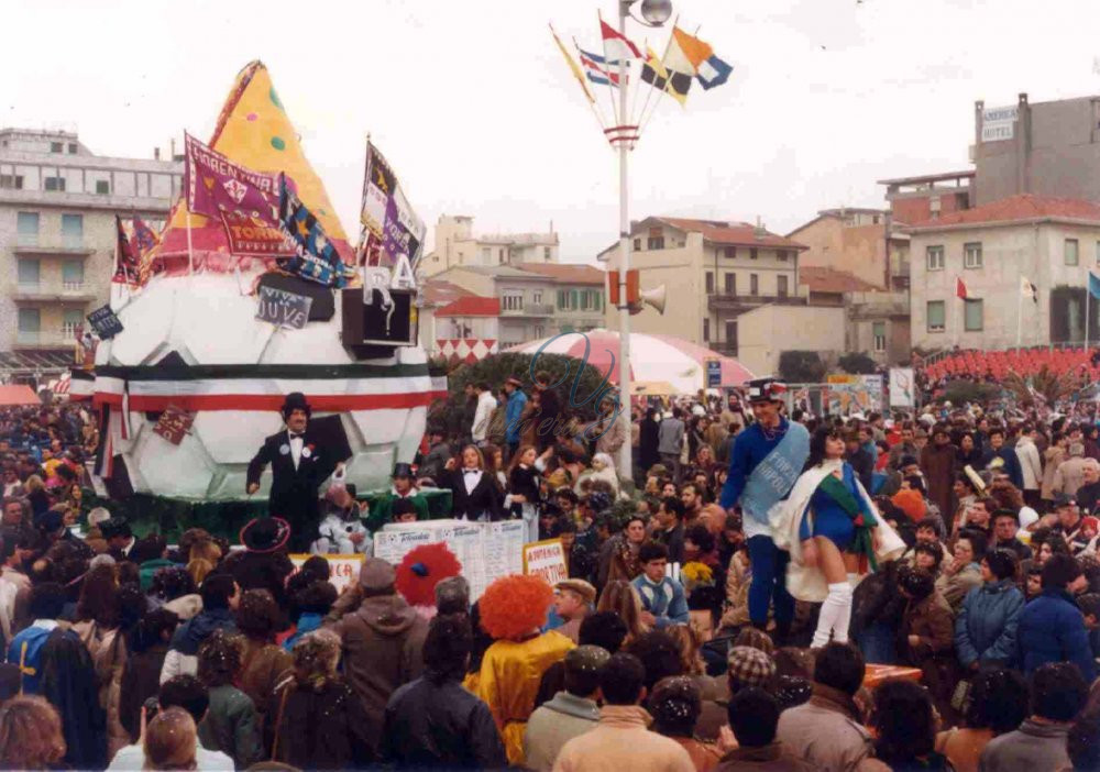 La domenica sportiva Viareggio Anno 1983