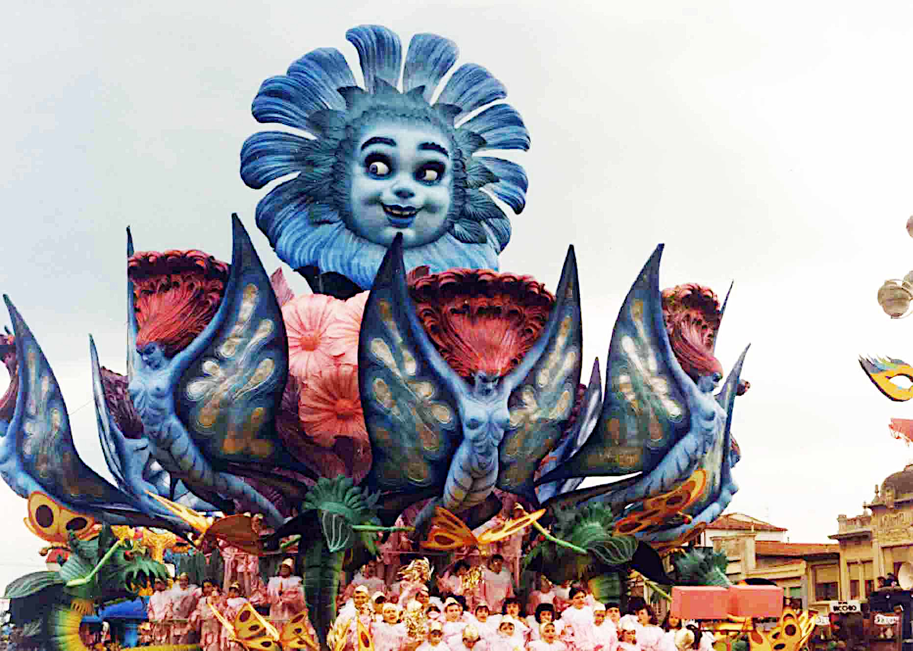 Lasciamoli fiorire Viareggio Anno 1984