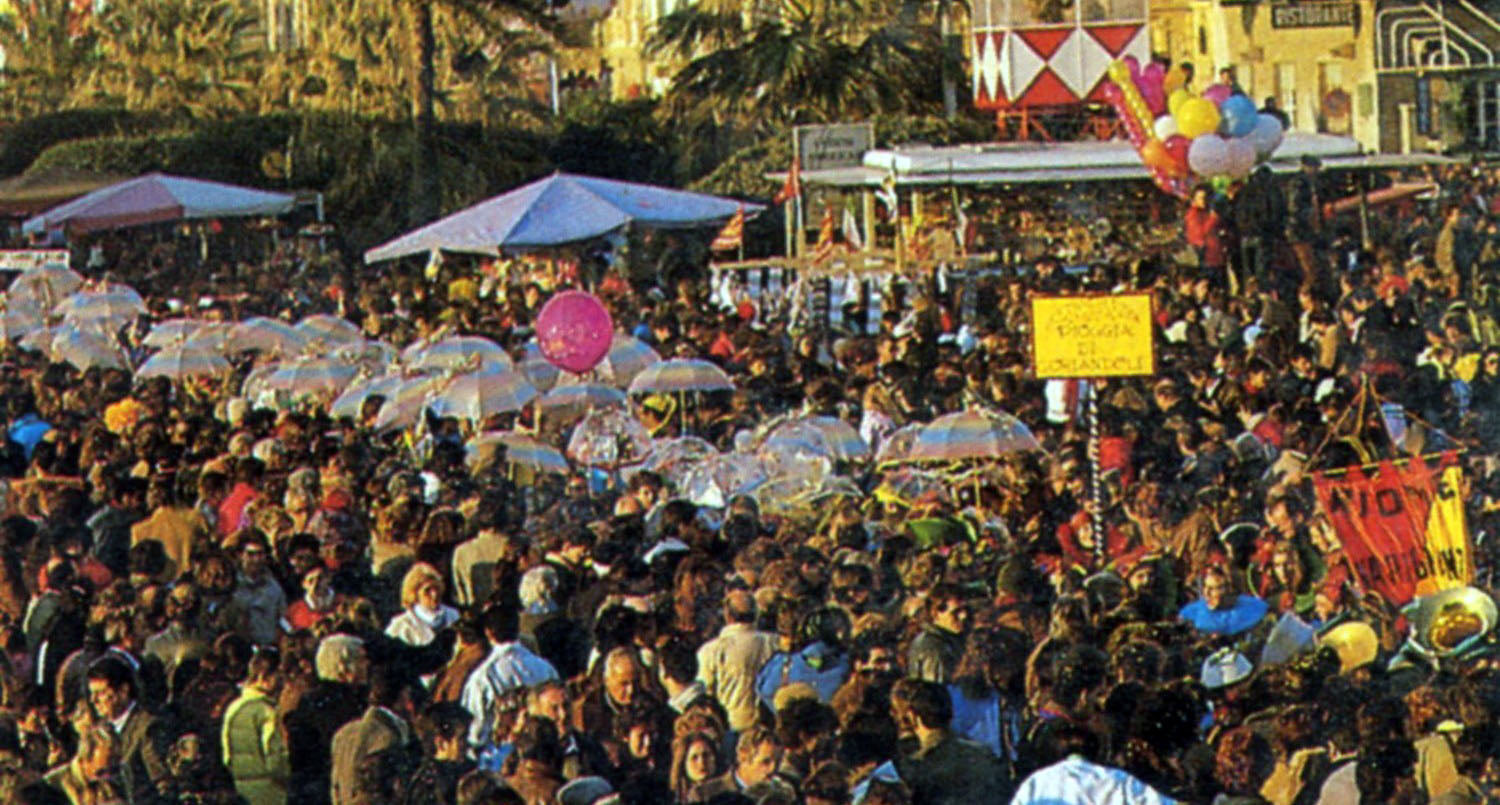 Pioggia di coriandoli Viareggio Anno 1986