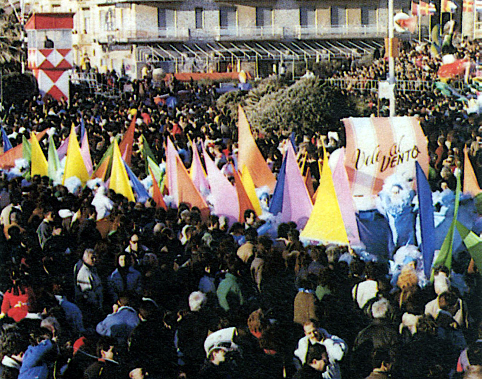 Vele al vento Viareggio Anno 1988