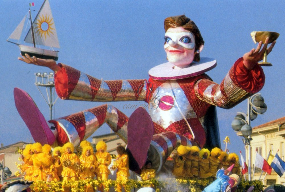 Benvenuto Burlamacco tra le maschere Viareggio Anno 1989