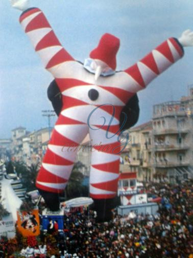 Apertura del Carnevale Viareggio Anno 1990