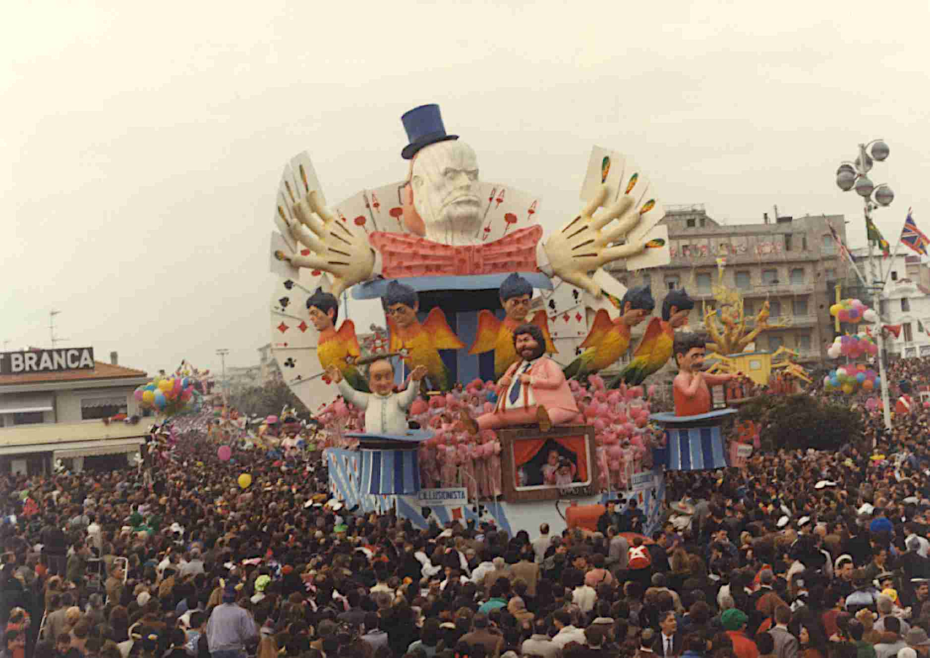 L’illusionista Viareggio Anno 1990