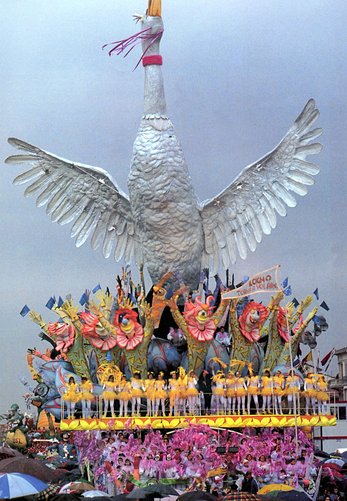 Il cigno torna a volare Viareggio Anno 1992