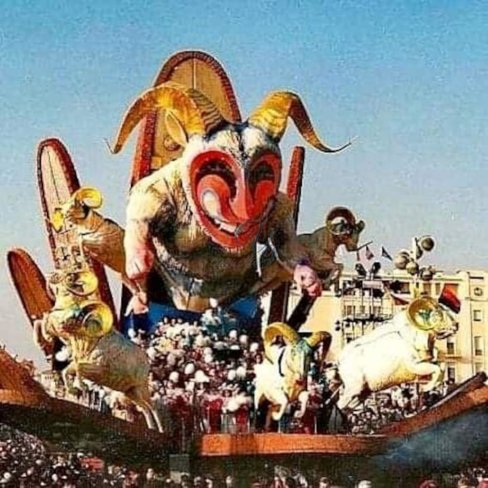 Aprite o sfondiamo la porta Viareggio Anno 1993