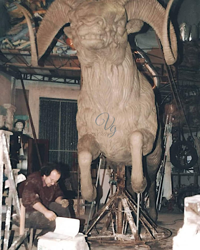 Aprite o sfondiamo la porta Viareggio Anno 1993