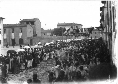 La Processione - Anno 1900