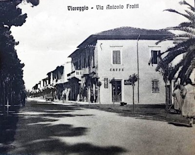 Via Fratti - Anno 1937