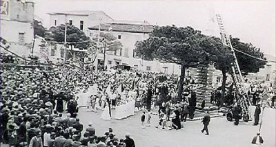 Inaugurazione statua della Madonnina - Anno 1954
