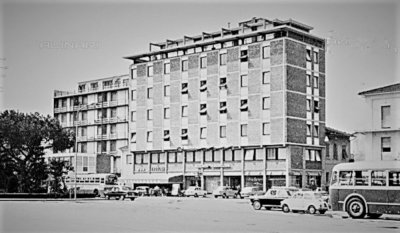 Piazza Dante - Anno 1965