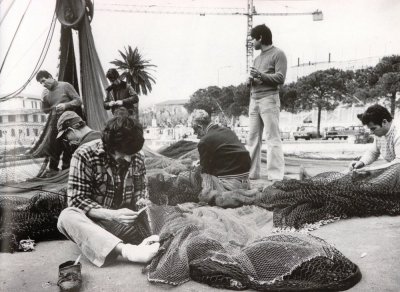 Riparazione reti da pesca - Anni '70