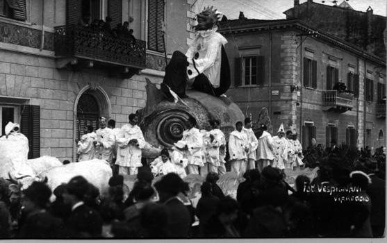 Nettuno mascherato di  - Carri piccoli - Carnevale di Viareggio 1921