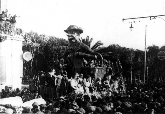 Il montanaro che porta doni al carnevale di Paolino Vetulio e Carlo Convalle - Carri grandi - Carnevale di Viareggio 1925