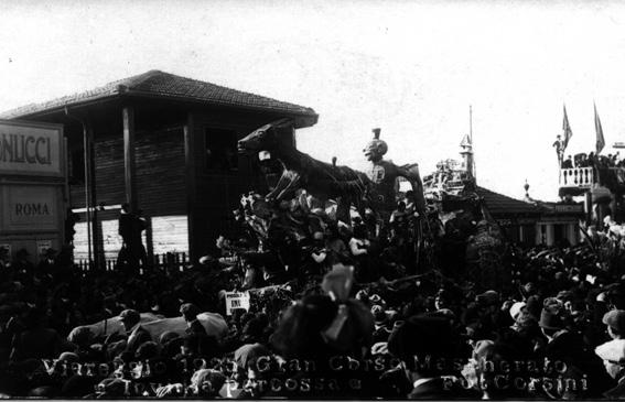 Invidia percossa di Mario Biancalana - Carri piccoli - Carnevale di Viareggio 1925