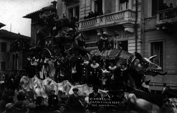 Auff Valencia di Alighiero Cattani - Carri grandi - Carnevale di Viareggio 1927