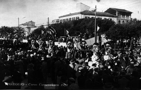Testa grossa e cervello fino di Ubaldo Lubrano - Cavalcate - Carnevale di Viareggio 1928