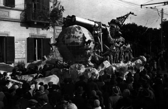 Un fenomeno celeste di Alighiero Cattani - Carri piccoli - Carnevale di Viareggio 1930