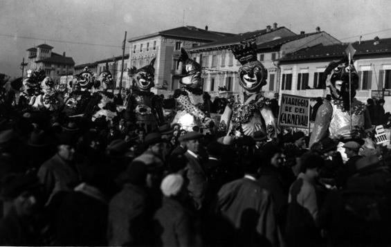 Don Chisciotte di Giulio Giorgetti - Maschere Isolate - Carnevale di Viareggio 1932