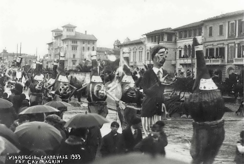 Questo e quello per me pari sono di Achille Del Pistoia - Mascherate di Gruppo - Carnevale di Viareggio 1933