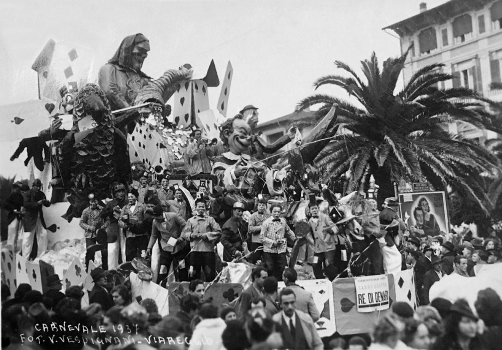 Re di denari di Carlo e Francesco Francesconi - Carri grandi - Carnevale di Viareggio 1937