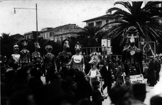 Tal padre, tal figlio di Fortunato Pardini - Mascherate di Gruppo - Carnevale di Viareggio 1937