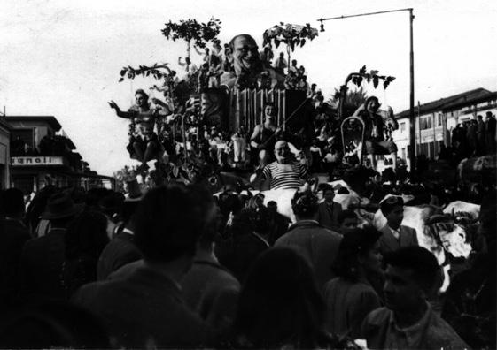 Le stagioni in maschera di Alfredo e Michele Pardini, Ademaro Musetti - Carri grandi - Carnevale di Viareggio 1947