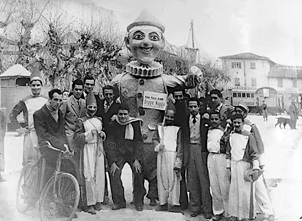 Beppe Nappa di Rione Piazza Grande - Maschere Isolate - Carnevale di Viareggio 1949