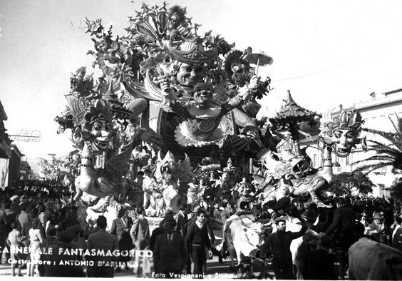 Carnevale fantasmagorico di Antonio D’Arliano - Carri grandi - Carnevale di Viareggio 1952