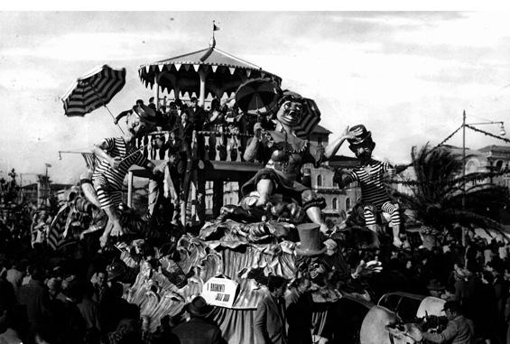 I bagnanti dell’Ottocento di Orazio D’Arliano - Carri piccoli - Carnevale di Viareggio 1952