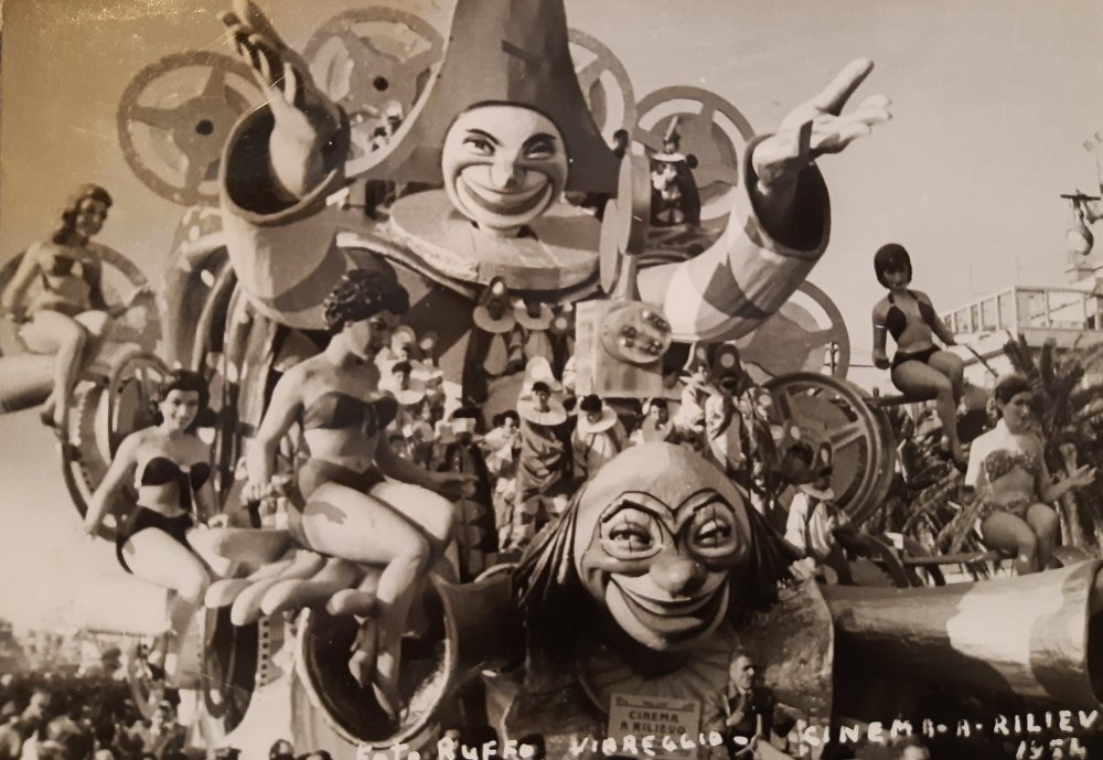 Cinema a rilievo di Silvano Avanzini e Francesco Francesconi - Carri grandi - Carnevale di Viareggio 1954