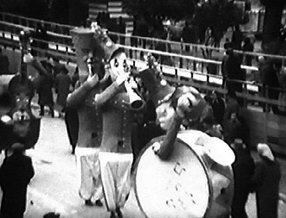 Strumenti in libertà di Giovanni Pardini - Mascherate di Gruppo - Carnevale di Viareggio 1956