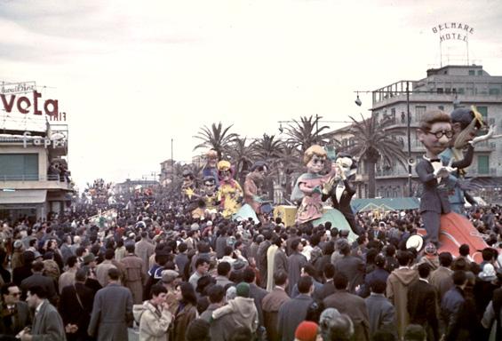 Rally Cine TV di Eugenio Pardini - Complessi mascherati - Carnevale di Viareggio 1958